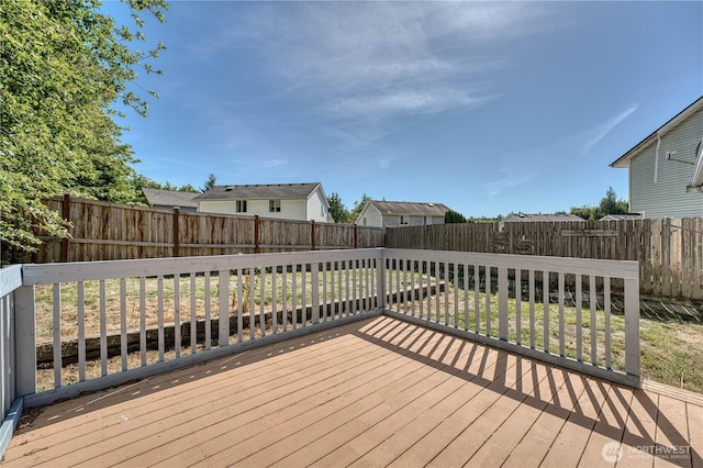 912 Eagle Crest Pl, Port Orchard, WA 98366 - wooden terrace with a fenced backyard