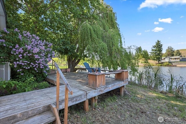741 Twin Lakes Rd, Cle Elum, WA 98922 - wooden terrace with a water view