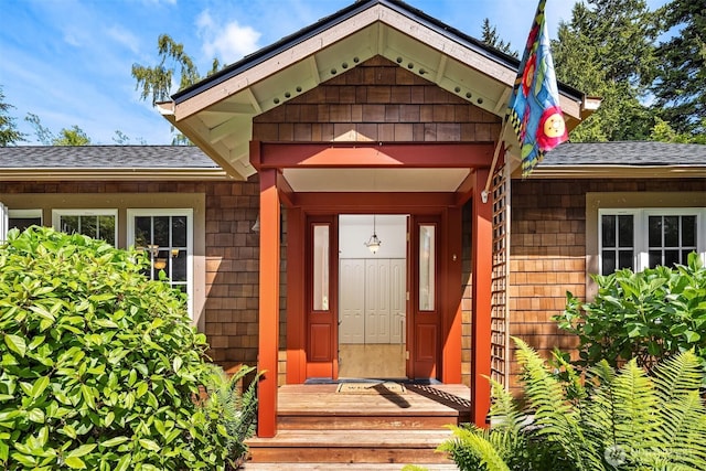 11002 Hyla Ave NE, Bainbridge Island, WA 98110 - entrance to property with a shingled roof
