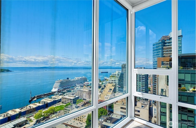 121 Stewart St Unit 2507, Seattle, WA 98101 - balcony with a water view and a view of city