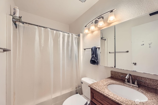 12304 NE 147th Ct, Kirkland, WA 98034 - full bathroom with vanity, toilet, and shower / tub combo with curtain