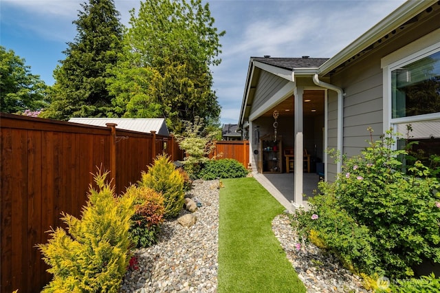 742 Parkland Loop, Sedro Woolley, WA 98284 - fenced backyard with a patio area