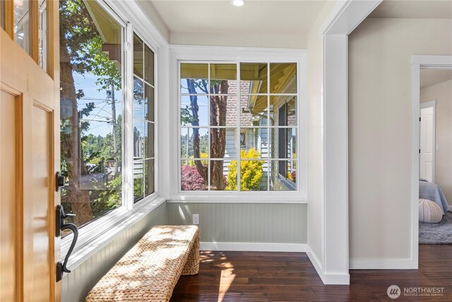 1220 SW Orchard St, Seattle, WA 98106 - unfurnished room featuring baseboards, wood finished floors, and recessed lighting