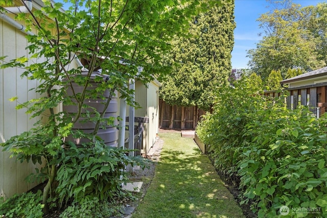 1220 SW Orchard St, Seattle, WA 98106 - view of yard