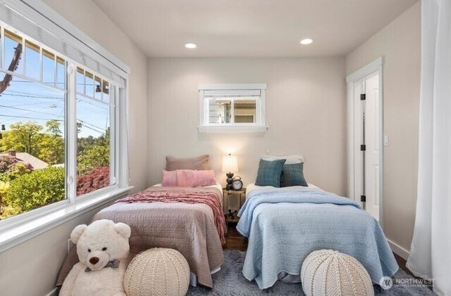 1220 SW Orchard St, Seattle, WA 98106 - bedroom with recessed lighting