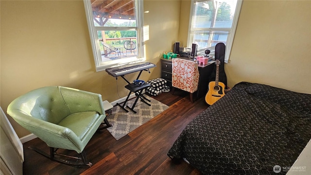 4319 H Street Rd, Blaine, WA 98230 - sitting room featuring wood finished floors and baseboards
