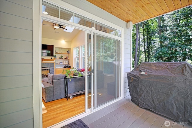 1577 Arrowhead Beach Rd, Camano Island, WA 98282 - deck with area for grilling