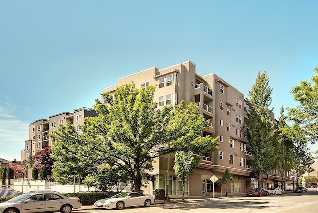 4343 Roosevelt Way NE Unit 401, Seattle, WA 98105 - view of building exterior