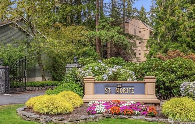 15512 Country Club Dr Unit B25, Mill Creek, WA 98012 - view of community sign
