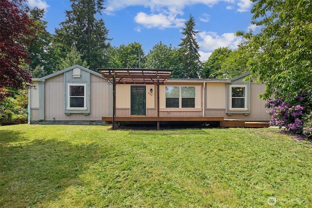 824 Cherub Pl E, Port Orchard, WA 98366 - rear view of property with a lawn and a pergola