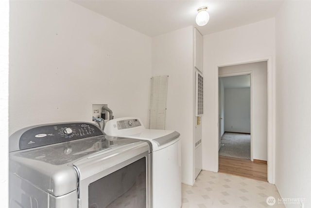 824 Cherub Pl E, Port Orchard, WA 98366 - laundry room with washing machine and dryer and light floors