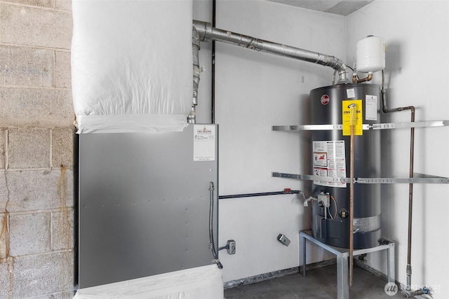 702 Cushing St SW, Olympia, WA 98502 - utilities with water heater
