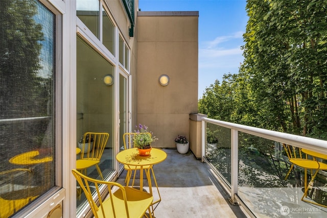 17 W Mercer St Unit 206, Seattle, WA 98119 - view of balcony