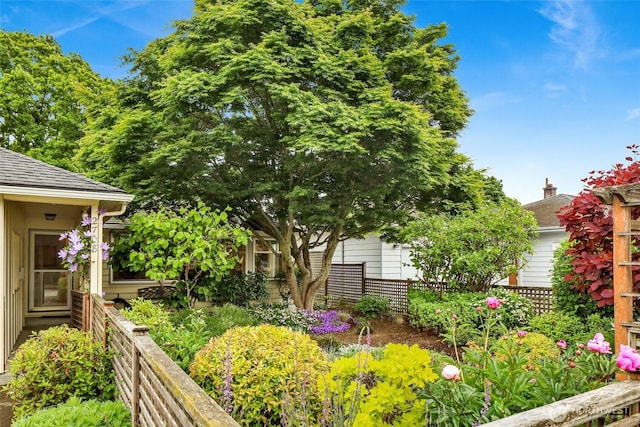 2708 Lynn St, Bellingham, WA 98225 - view of yard