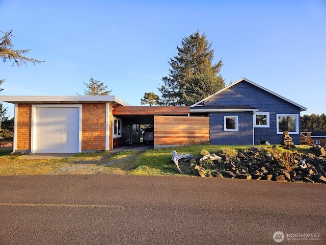211 NW 25th St, Long Beach, WA 98631 - single story home with a carport