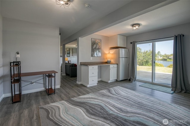 142 Sea Breeze Loop SE, Ocean Shores, WA 98569 - office featuring light wood-type flooring, baseboards, and a water view