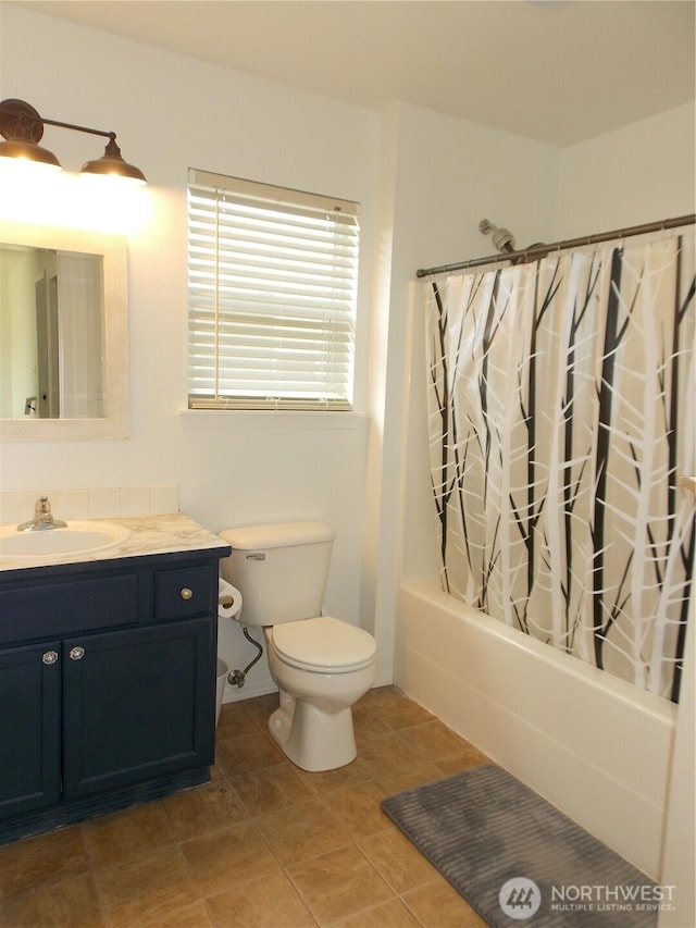10717 Umtanum St SE, Yelm, WA 98597 - bathroom with toilet, vanity, and shower / bath combo