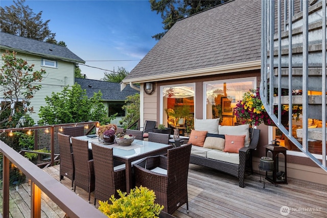 714 13th St, Bellingham, WA 98225 - deck featuring outdoor dining space