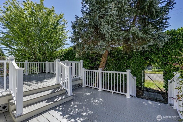 12001 20th Ave NE, Seattle, WA 98125 - photo 9
