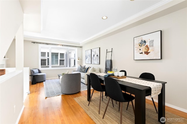 6537 5th Ave NE Unit B, Seattle, WA 98115 - dining area with light wood finished floors, baseboards, recessed lighting, and crown molding