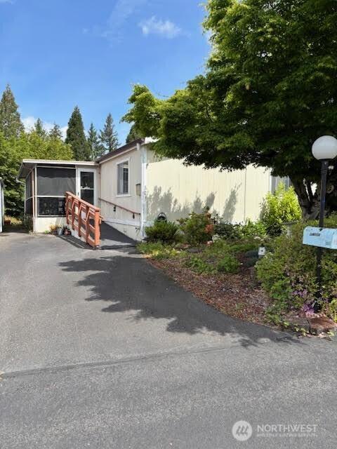 823 Cottonwood Dr, Enumclaw, WA 98022 - photo 1
