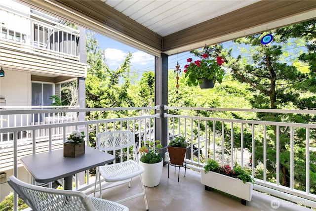 215 20th Ave E Unit 203, Seattle, WA 98112 - view of balcony