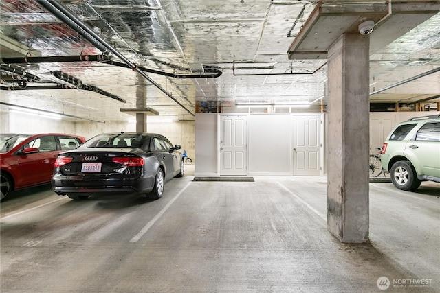 215 20th Ave E Unit 203, Seattle, WA 98112 - view of parking deck