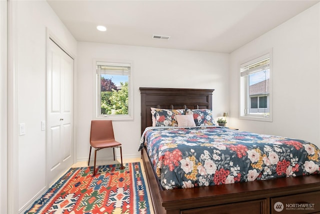 412 N 69th Ave, Yakima, WA 98908 - bedroom featuring baseboards and recessed lighting