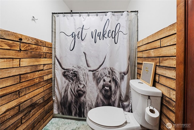 705 Old Kettle Rd, Kettle Falls, WA 99141 - full bath with toilet and a shower with curtain