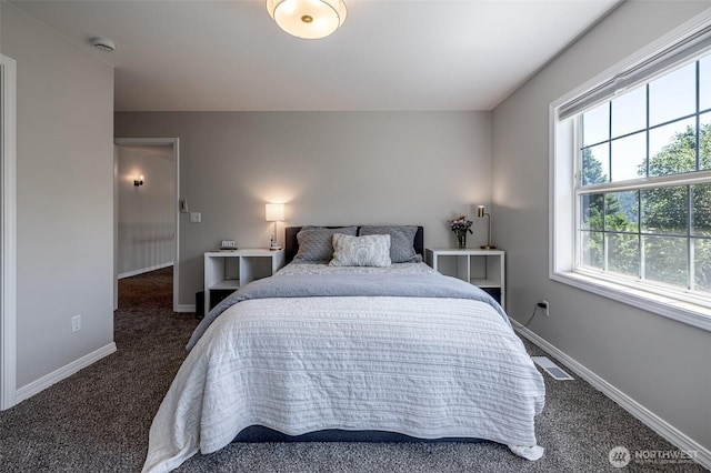 10303 Ski Hill Dr, Leavenworth, WA 98826 - carpeted bedroom featuring baseboards