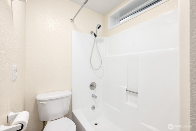 7581 Old Redmond Rd # 4, Redmond, WA 98052 - full bath with shower / tub combination and toilet