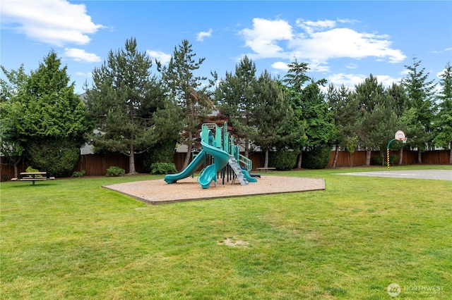 12611 13th Ave SE, Everett, WA 98208 - view of play area