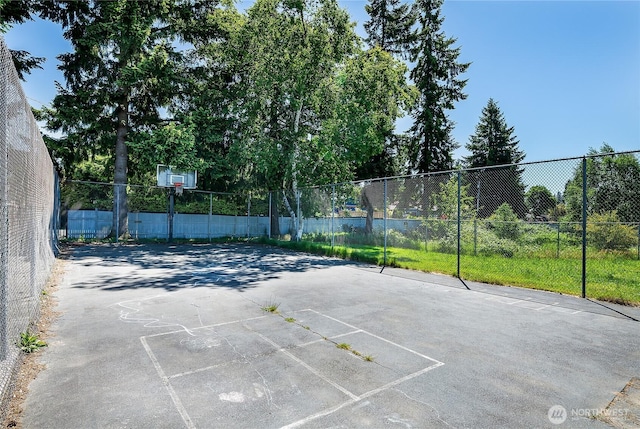 8823 Holly Dr Unit H207, Everett, WA 98208 - view of sport court featuring community basketball court