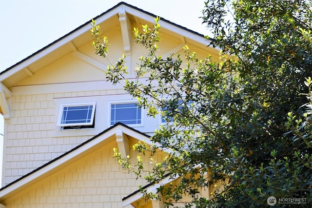 11744 NE Sand Point Way, Seattle, WA 98125 - view of side of home