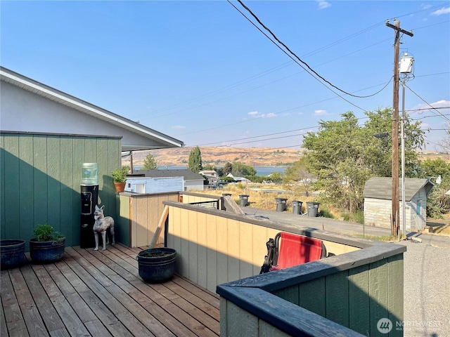 30 Hemlock St N, Soap Lake, WA 98851 - view of wooden terrace