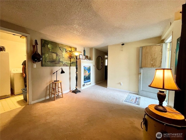 30 Hemlock St N, Soap Lake, WA 98851 - carpeted living room with a textured ceiling and baseboards