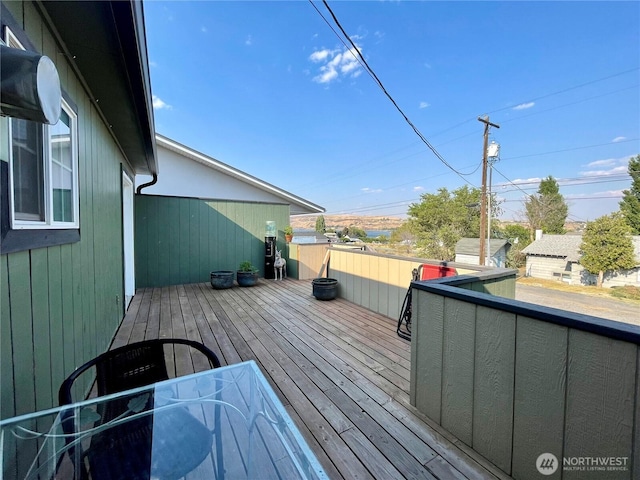 30 Hemlock St N, Soap Lake, WA 98851 - view of wooden terrace