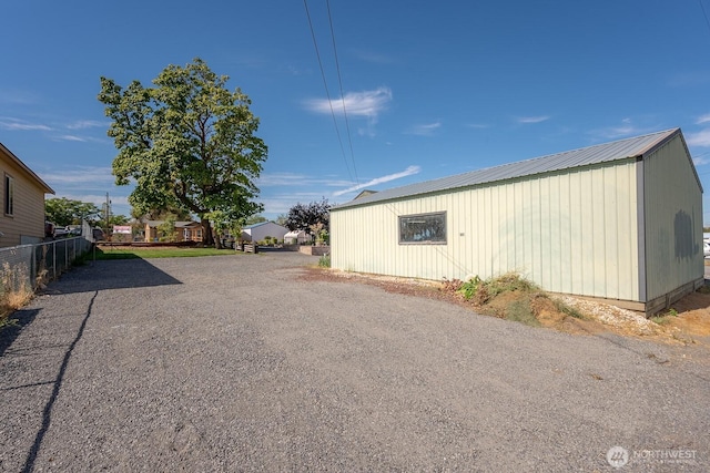 30 Hemlock St N, Soap Lake, WA 98851 - view of side of home with metal roof