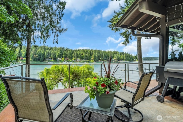 6490 NE Monte Vista Dr, Bainbridge Island, WA 98110 - balcony with a water view and a forest view