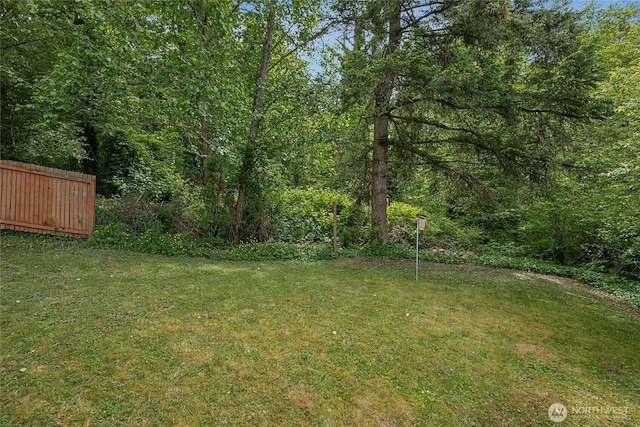 1417 S 263rd Pl, Des Moines, WA 98198 - view of yard with a wooded view