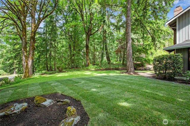 19306 SE 21st St, Sammamish, WA 98075 - view of grassy yard