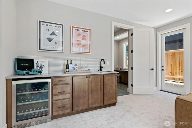 15535 NE 60th St, Redmond, WA 98052 - indoor wet bar with wine cooler, light carpet, and recessed lighting