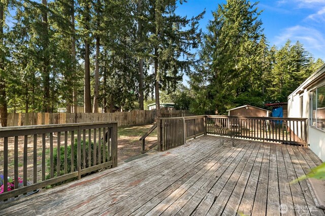 8445 Golden Valley Dr, Maple Falls, WA 98266 - wooden deck featuring a fenced backyard