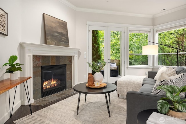 11005 NE 100th Pl, Kirkland, WA 98033 - living room with a tile fireplace, crown molding, and wood finished floors