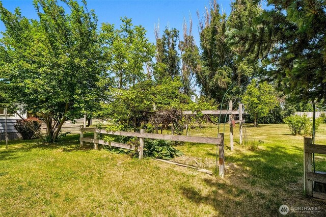 338 Potato Hill Rd NE, Moses Lake, WA 98837 - view of yard