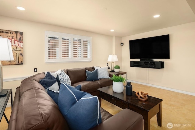 7440 SE 32nd St, Mercer Island, WA 98040 - carpeted living area featuring recessed lighting