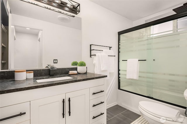 7440 SE 32nd St, Mercer Island, WA 98040 - full bath with vanity, combined bath / shower with glass door, and tile patterned floors