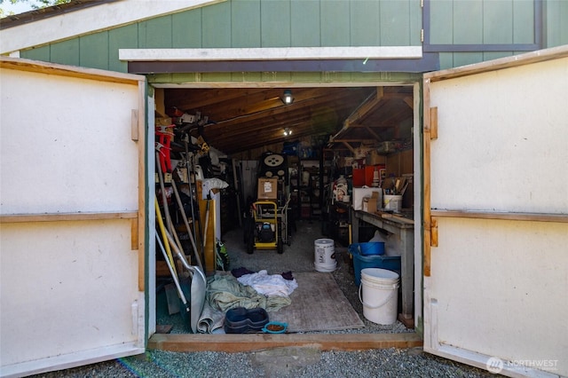 8321 S Main St, Lyman, WA 98263 - view of garage