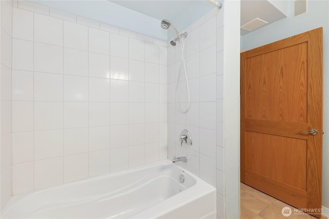 1501 Tacoma Ave S Unit 212, Tacoma, WA 98402 - full bath with shower / washtub combination