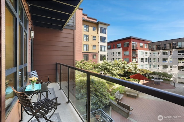 1501 Tacoma Ave S Unit 212, Tacoma, WA 98402 - balcony featuring grilling area